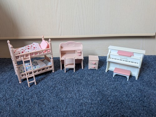 Sylvanian families - ,