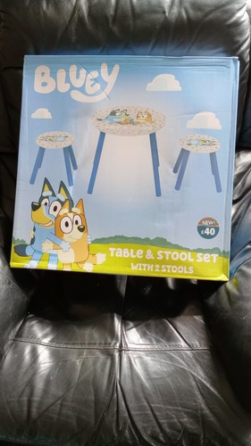 Bluey table and stool set - table,